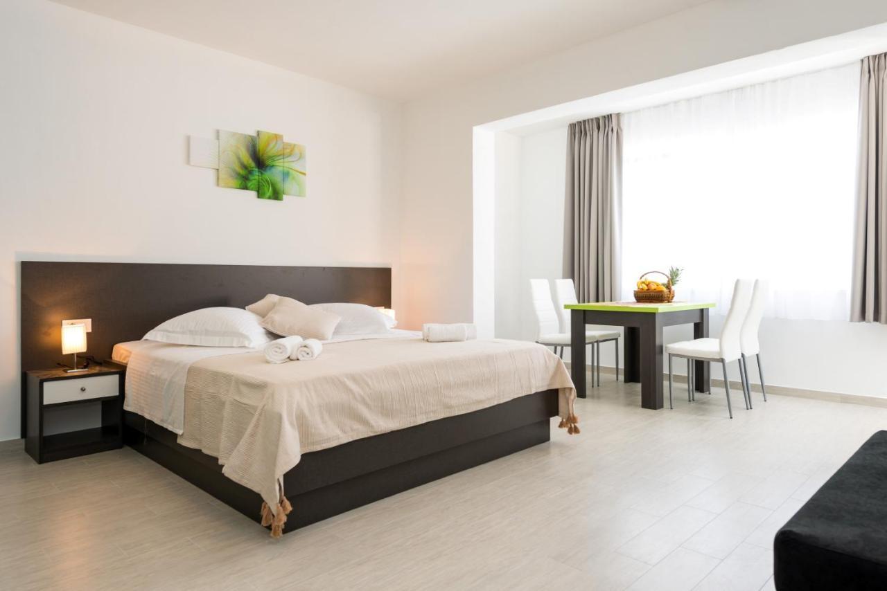 Gruda Apartments Villa Kabalero מראה חיצוני תמונה